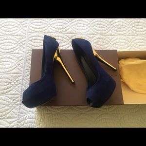 Louis Vuitton Oh Really Open Toe Pump